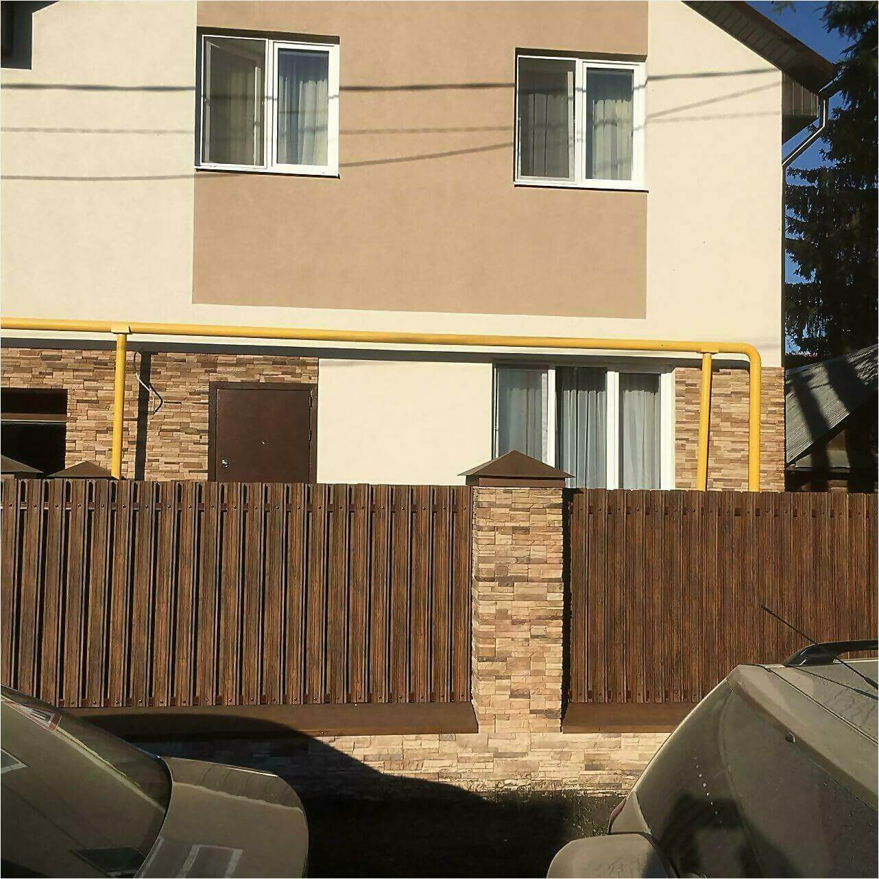 забор из штакетника 70м каштан фото1 в Астрахани