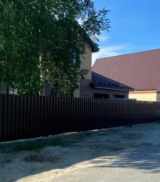 забор из штакетника шоколад фото3 в Астрахани