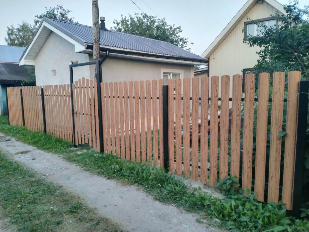 Забор из евроштакетника 14м Кипарис 2xPrintech двусторонний в Астрахани