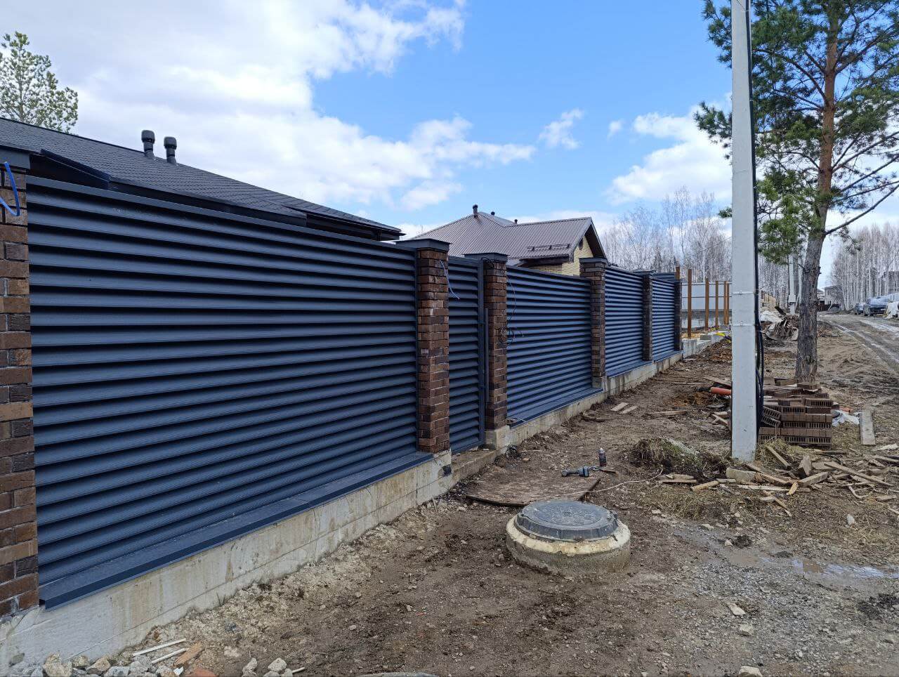 Забор из ламелей Еврожалюзи 34м RAL7024 Серый Графит МАТТЕ фото 1 в Астрахани