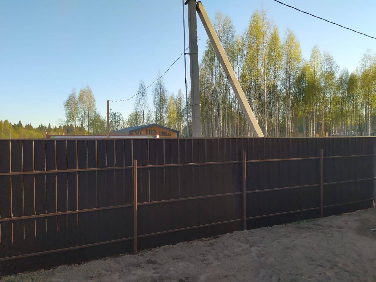 Забор из металлосайдинга ЕВРО-БРУС 25м Темный Каштан 3D Принтек фото 5 в Астрахани
