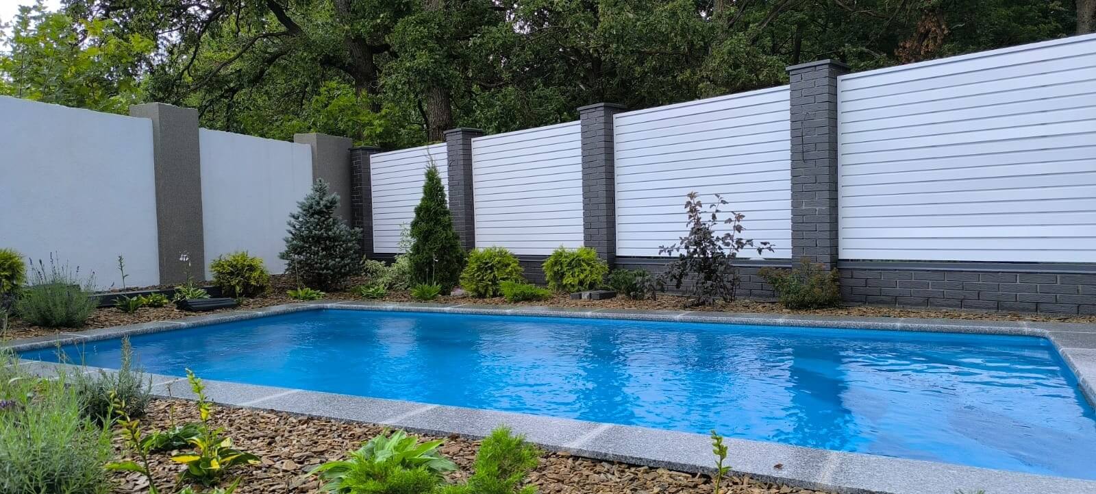 Забор-жалюзи из ламелей Хай-Тек 54м RAL9003 Белый фото 4 в Астрахани