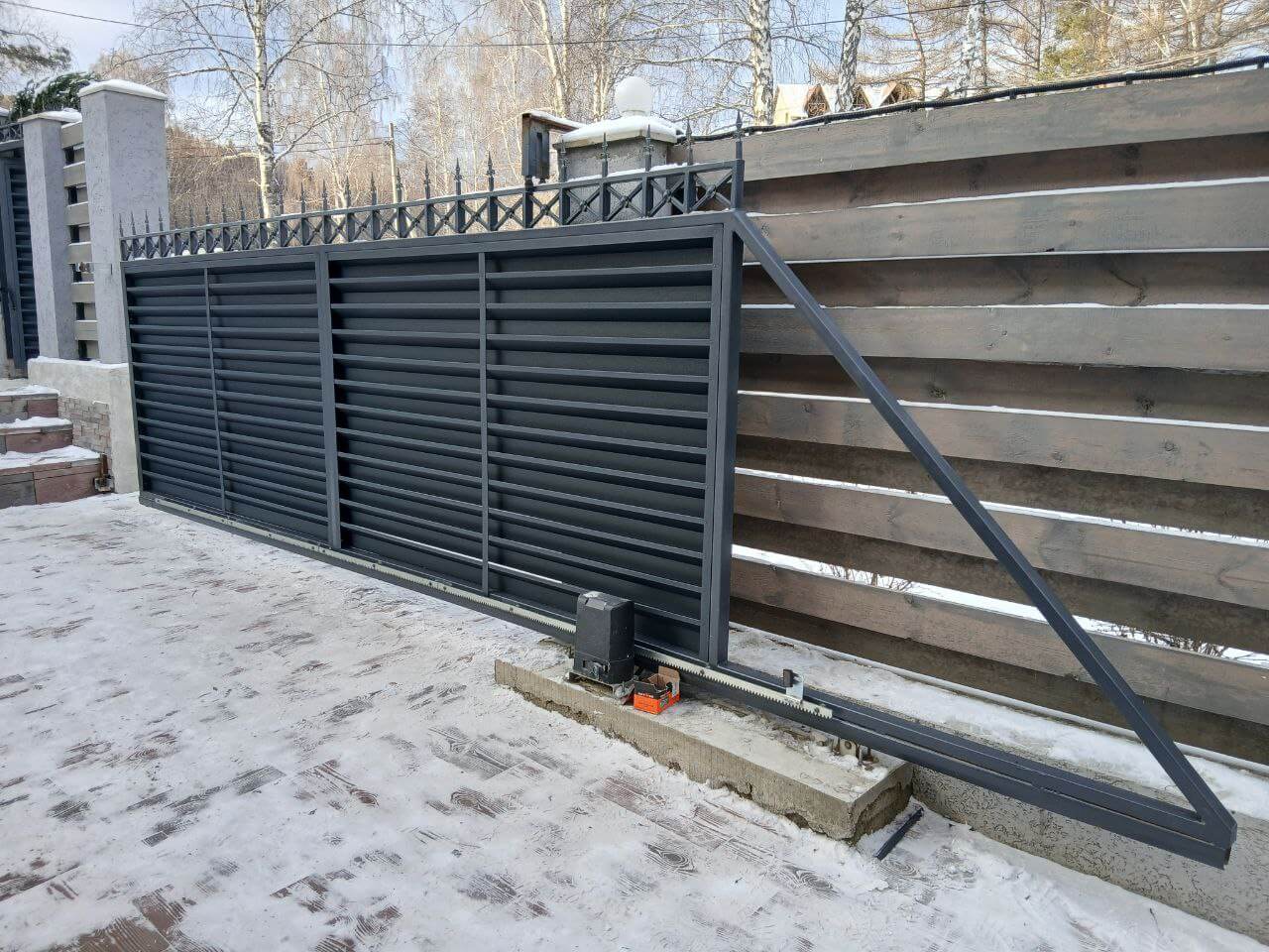 Входная группа из ламелей Хай-Тек RAL7024/7024 Серый Графит двусторонний МАТТЕ фото 23 в Астрахани
