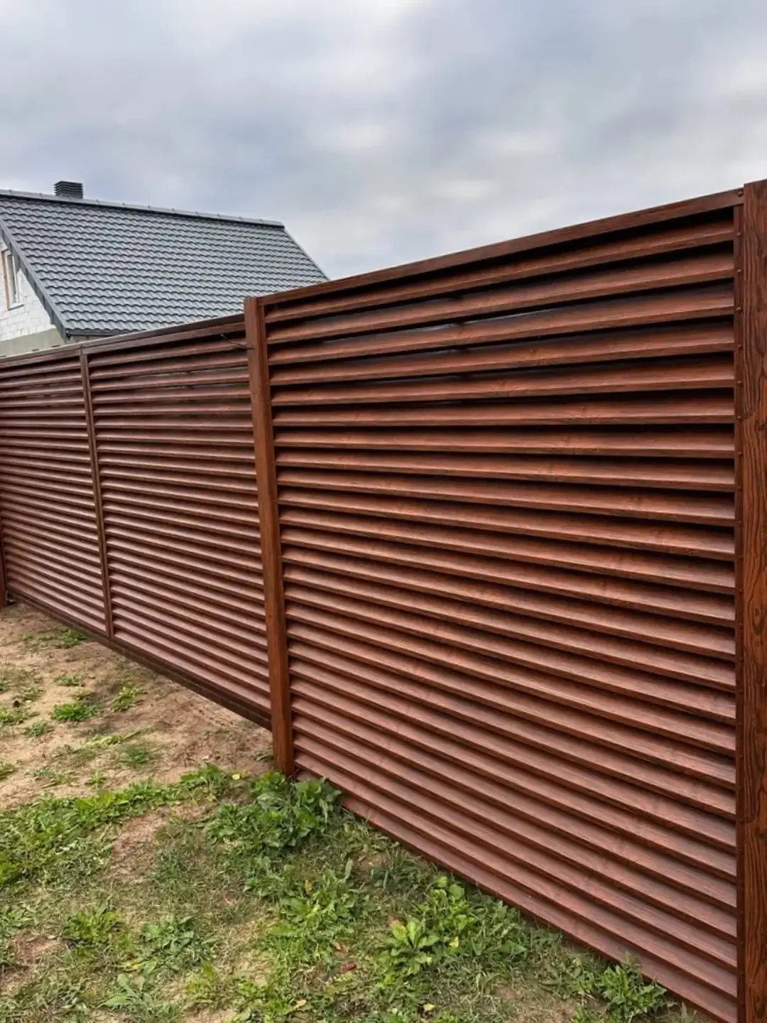 Забор-жалюзи из ламелей ЭКО-Z 58м Темный Дуб 3D Принтек фото 1 в Астрахани